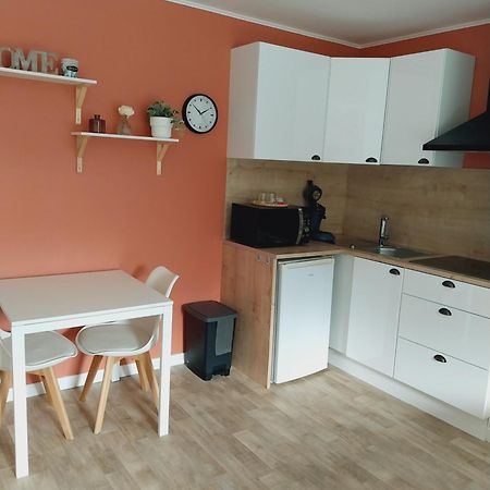 Superbe Grand Studio Tout Confort Avec Exterieur Poussan Eksteriør bilde
